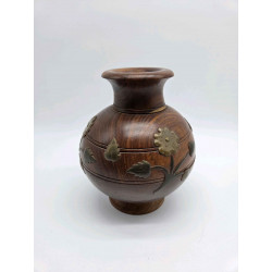 Vaso in legno tornito e ottone